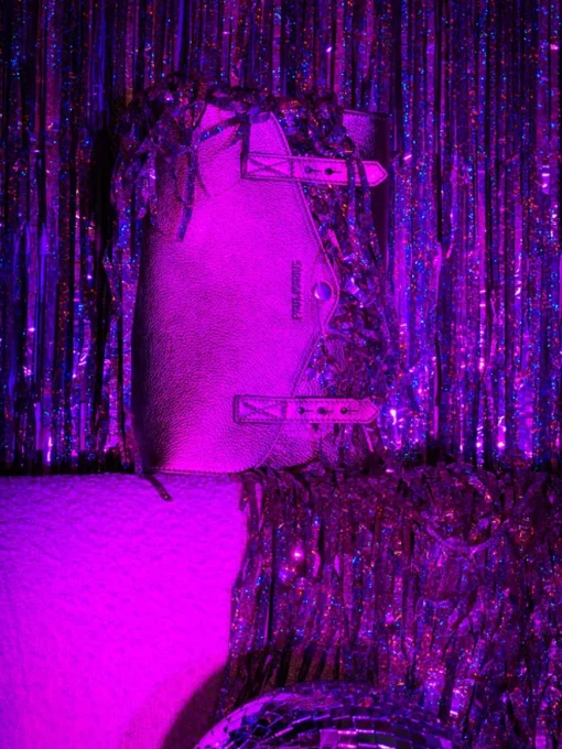 L'Indispensable Ultraviolet - Rose Électrique