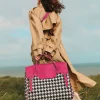 Rouen-Delhi Allure - Fuchsia