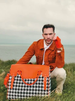 Rouen-Delhi Allure - Orange