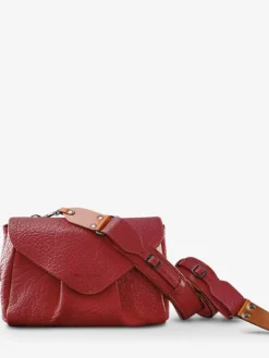 Suzon M - Rouge Carmin
